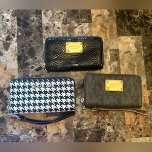 Michael Kors Wallets BUNDLE!